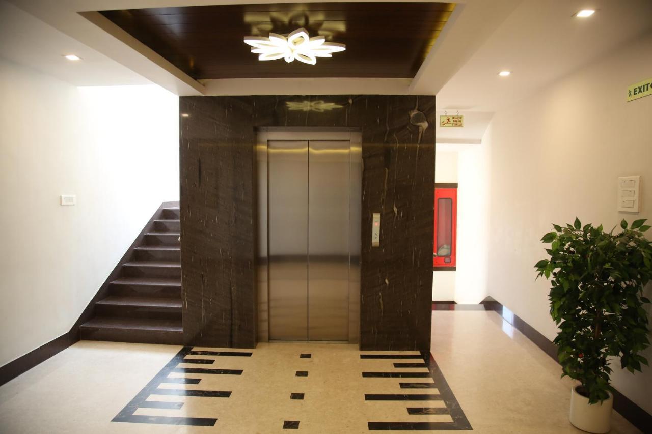 West Fort Hotel Бангалор Екстериор снимка