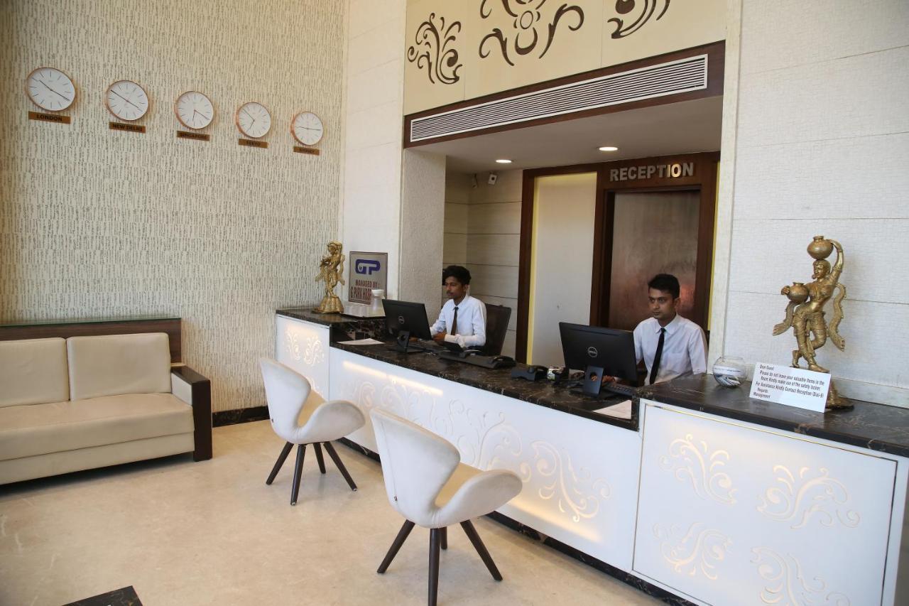 West Fort Hotel Бангалор Екстериор снимка