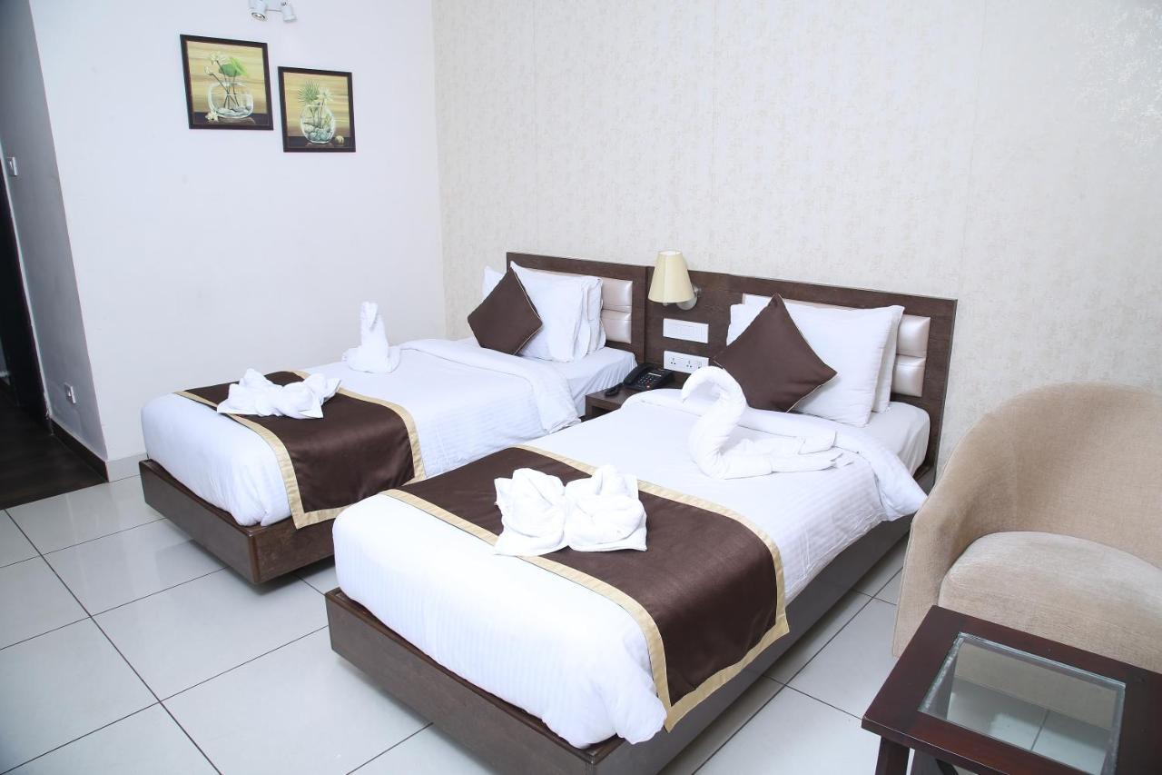West Fort Hotel Бангалор Екстериор снимка