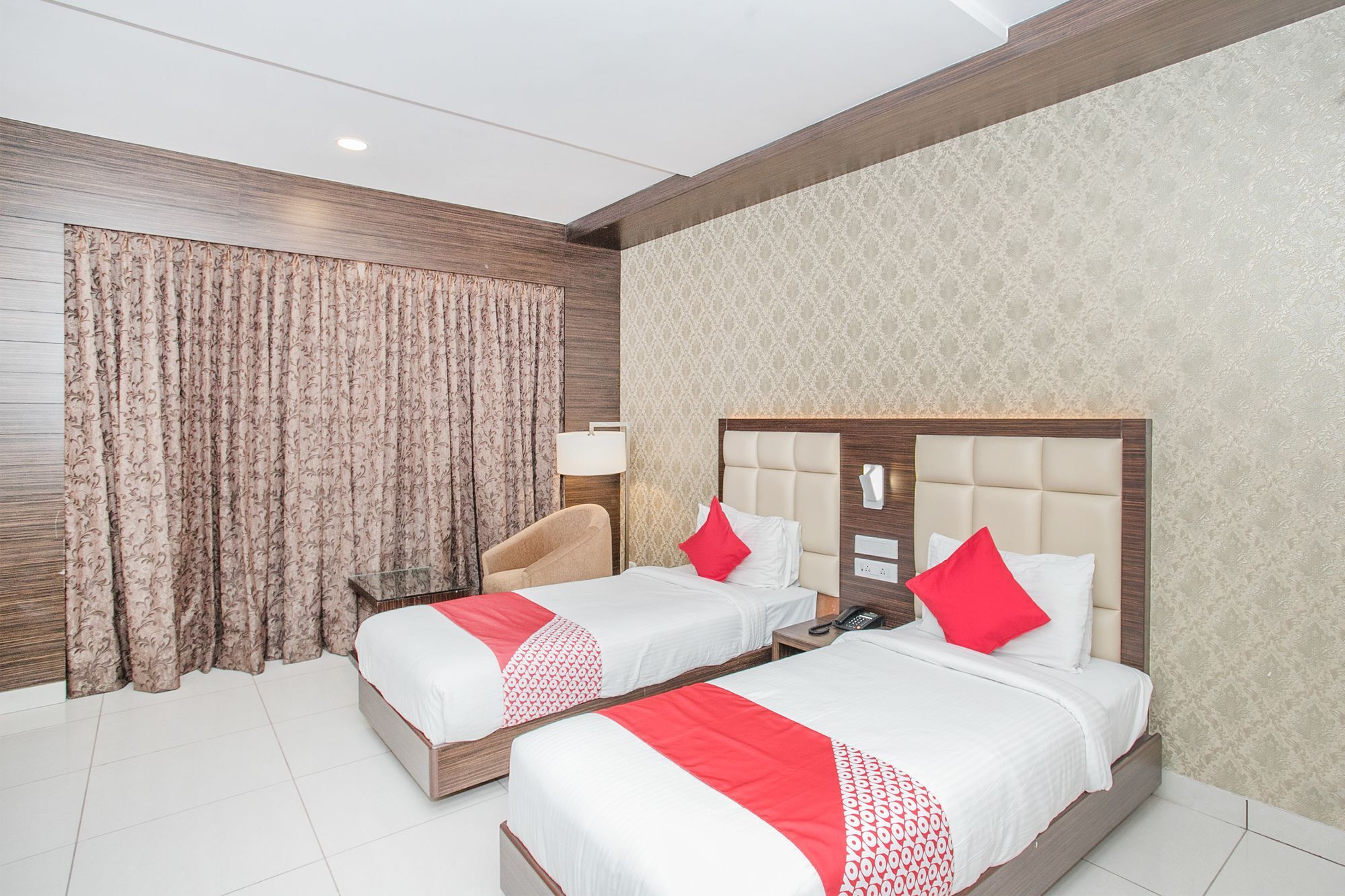West Fort Hotel Бангалор Екстериор снимка